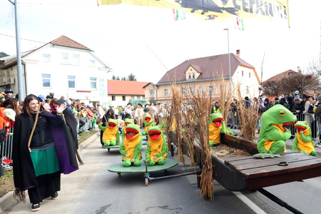 ZLATA POROKA PUSTNI KARNEVAL 55 FOTO LJUBO VUKELIČ